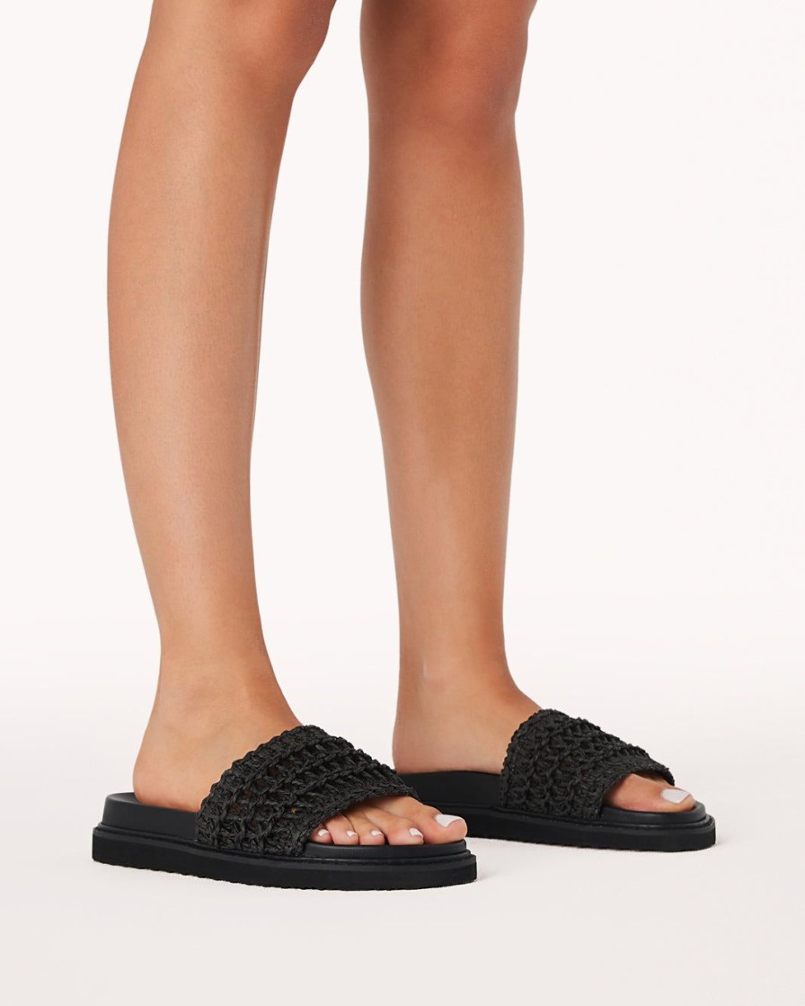 Women Billini Sandals | Zaida Black Raffia