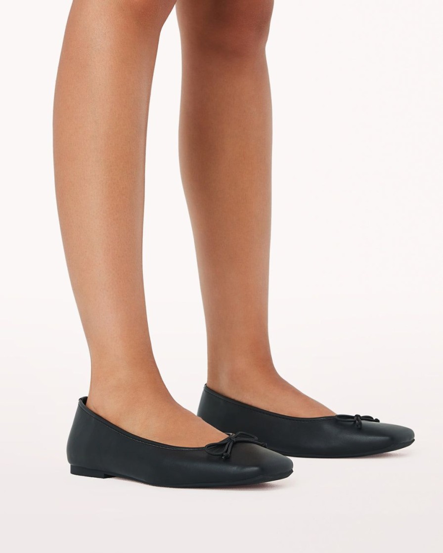 Women Billini Flats | Deborah Black