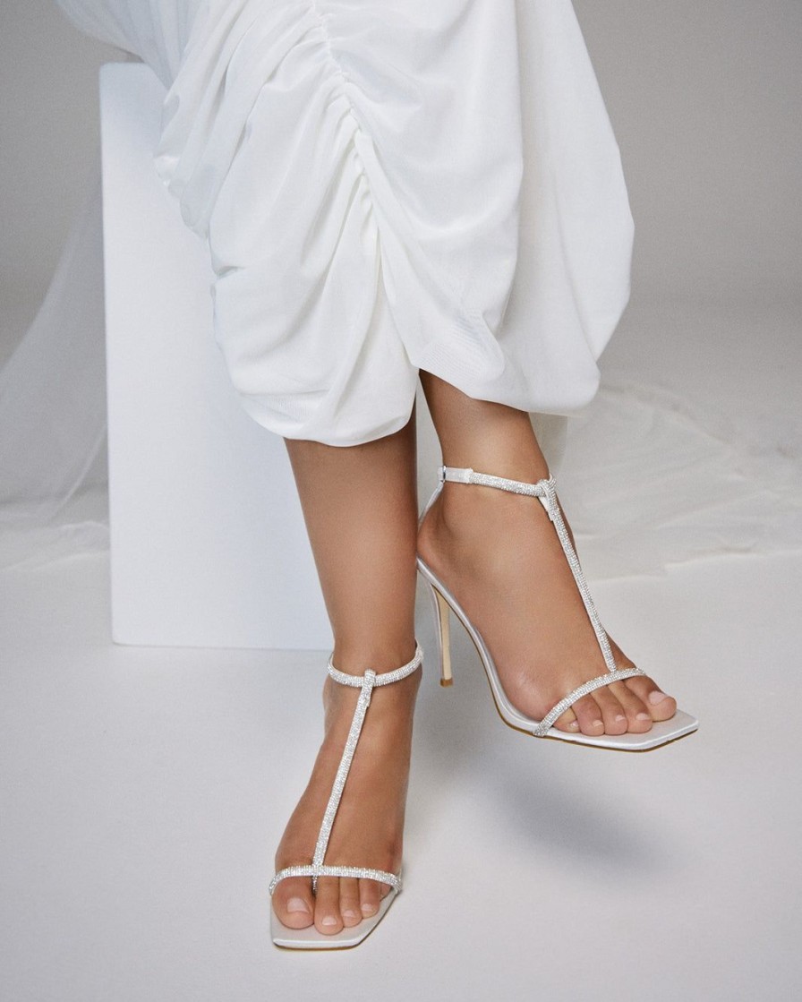 Women Billini Heels | Geno White Satin